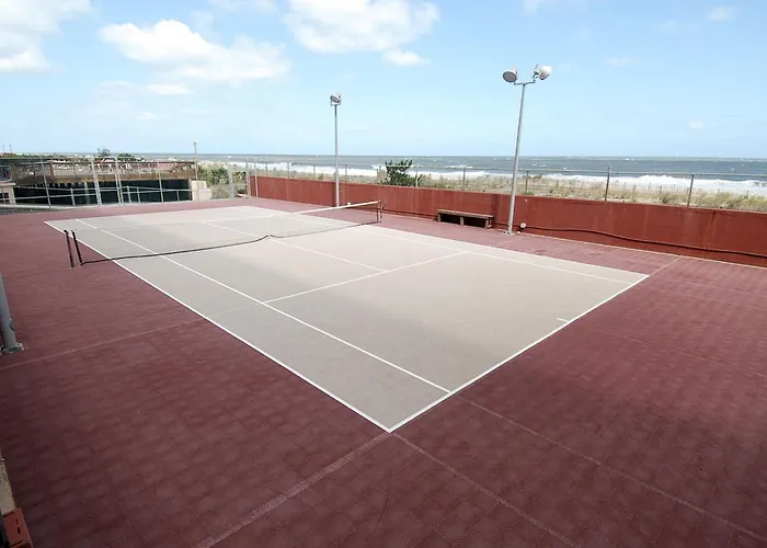 Golden Sands Ii Apartment *