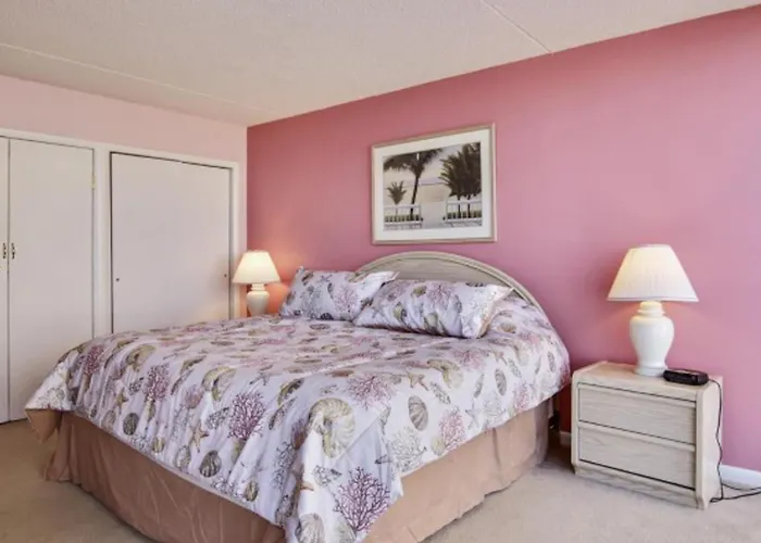 Golden Sands Ii Apartment